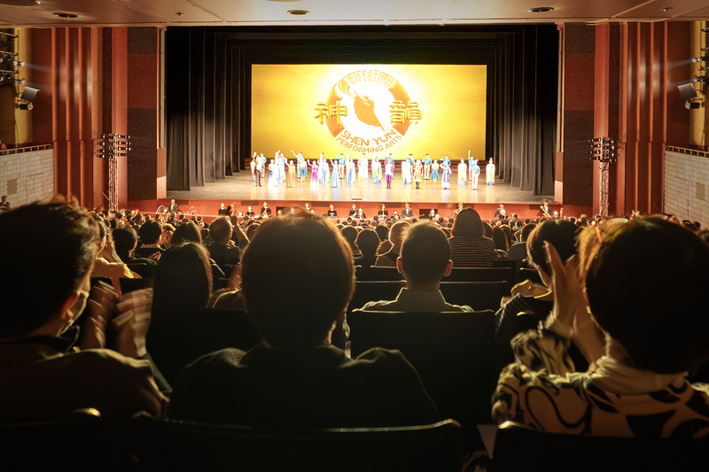 神韻京都首場 精英讚神傳文化引領本性回歸