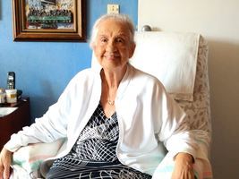 疫情中 巴西95歲老人闖過生死關的故事