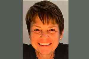 荷里活女星戴維斯紐約街頭遭車撞亡 終年60歲