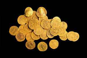 【圖輯】以色列遺址牆內出土44枚珍貴純金幣