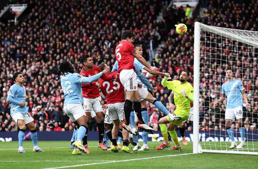 英超：曼聯「換帥如換刀」在主場完勝曼城