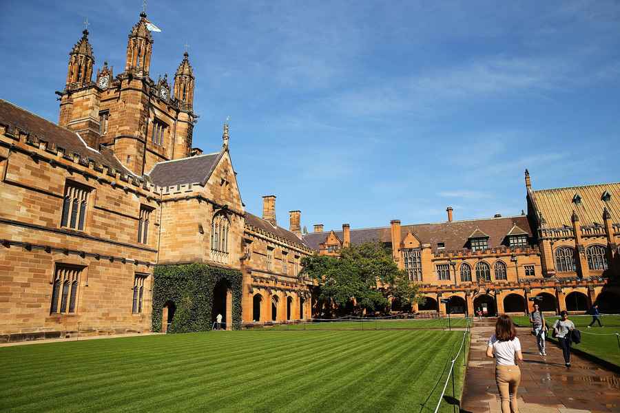 澳洲大學不再認可跨境網課  留學生急辦簽證赴澳