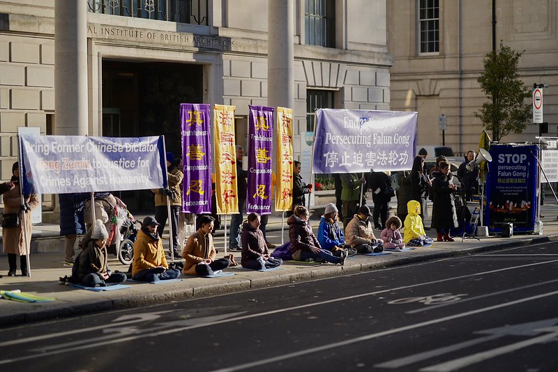 國際人權日 英國法輪功學員反迫害 政要支持