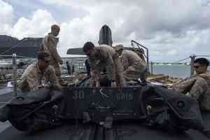 美中情局專家:中國公民與美水兵假結婚曝安全威脅