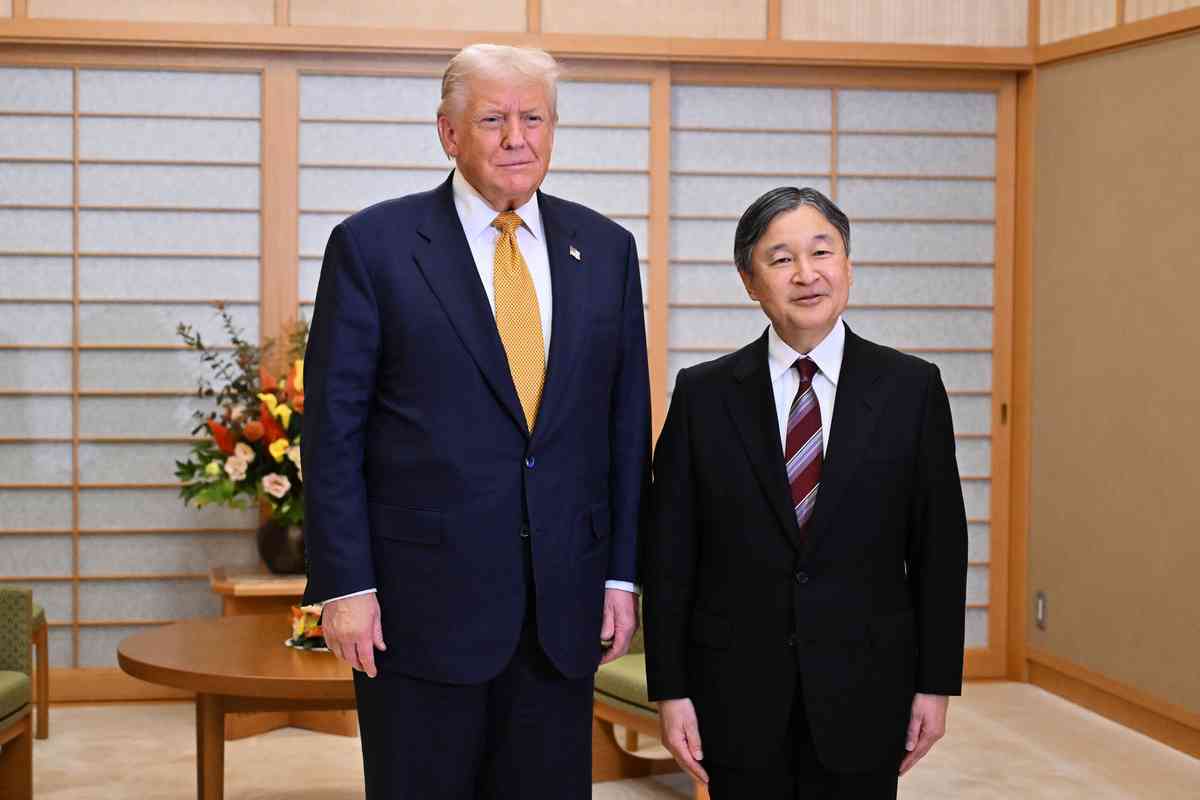 2025年10月27日,美國總統特朗普抵達東京王宮會晤日本德仁天王。 (Issei Kato - Pool/Getty Images)