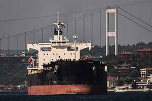俄襲擊多瑙河穀倉之際 香港貨輪離開敖德薩港