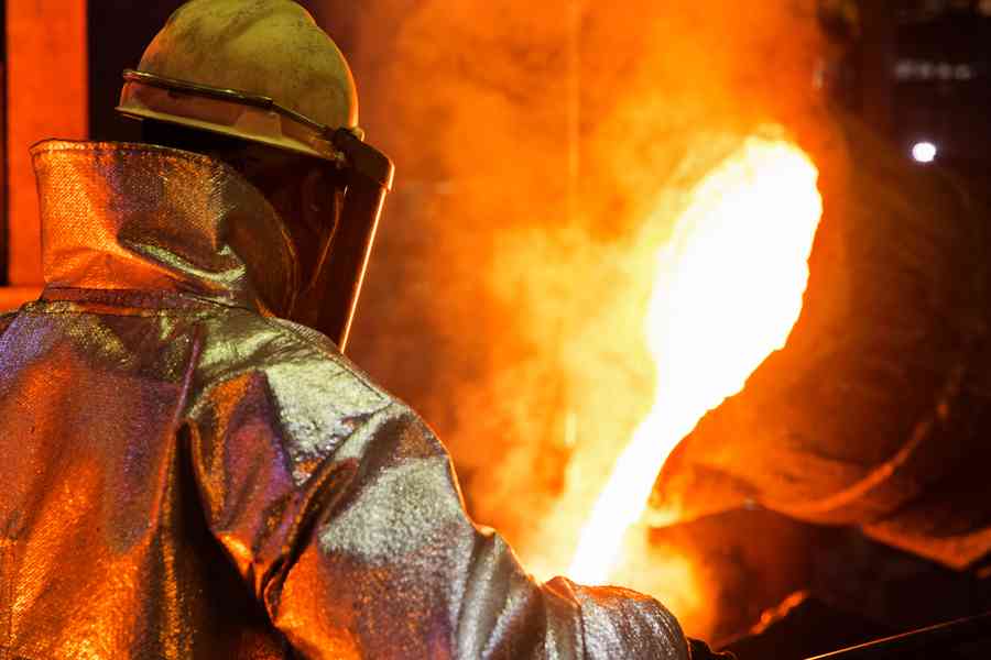 研究發現：新混合態物質兼有固體和液體特性