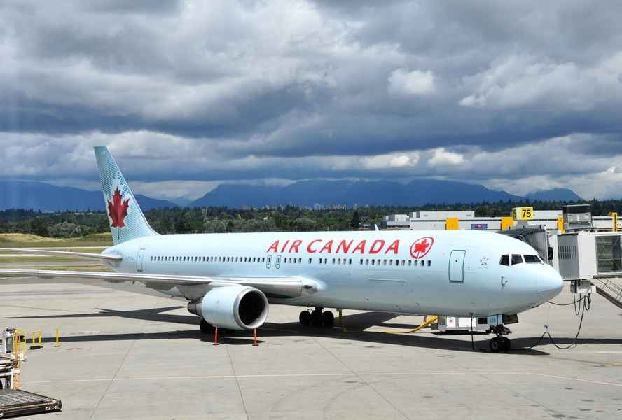 加拿大往來香港機票通行證優惠截至4月12日