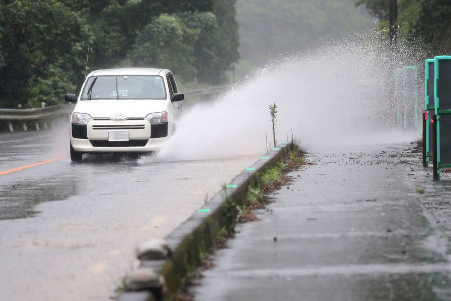 日本西南地區暴雨下不停 100萬人疏散