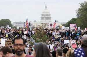美國多個左翼團體發起反特朗普示威