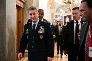 凱恩：美軍開始逐步深入伊朗發動襲擊