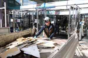 青森強震33傷 日本政府籲警戒「後續地震」