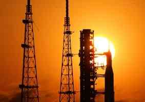 NASA載人飛船即將繞月飛行 50年首次