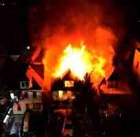 紐約王后區地下室四級火 母親及17天大女嬰身亡