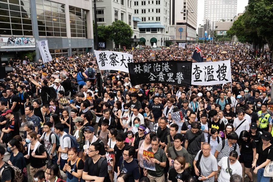 分析：中共各派在香港問題上的內鬥與妥協