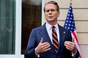 美允許伊朗等國油輪通過霍爾木茲海峽 以確保全球石油供應充足