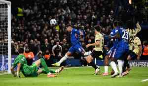 歐冠第5輪：車路士輕取巴塞 曼城輪換落敗