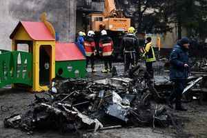 【突發】烏克蘭直升機墜毀18死 內政部長及其團隊成員身亡