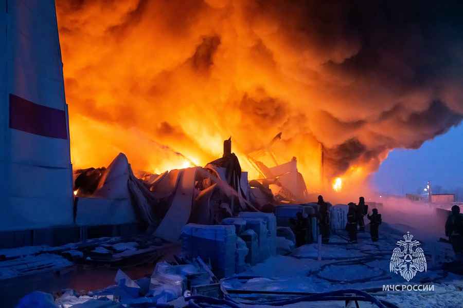 俄大型線上零售商倉庫發生五級大火