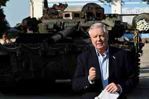 與特朗普通話後 美議員提醒伊朗正視最後通牒