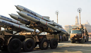 中共威脅武統 印度專家籲對台輸出核武技術