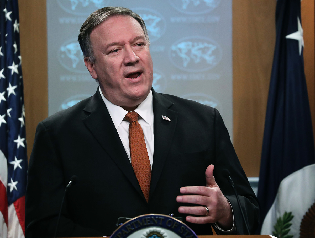 2019年11月26日，美國國務卿蓬佩奧在國務院記者會上表示，國務院收到大約2萬個與伊朗鎮壓抗議民眾有關的訊息。（Mark Wilson/Getty Images）