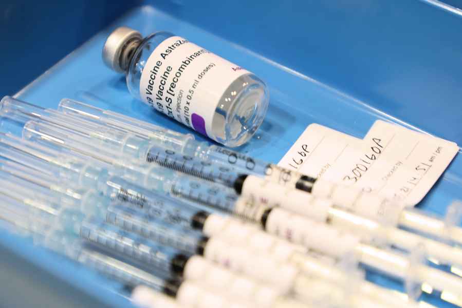 COVAX：疫苗首次供過於求