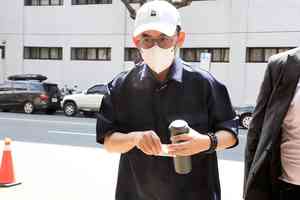 黃子佼涉持兒少性影像案 二審判1年半緩刑4年