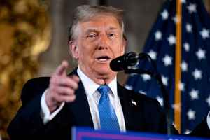 特朗普稱將考慮赦免紐約市長亞當斯