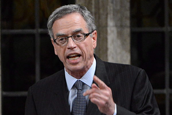 加拿大前任財政部長奧利弗（Joe Oliver）認為，面對中共近期一系列欺凌式的報復和脅迫行徑，加拿大不該屈服。（CANADIAN PRESS/Sean Kilpatrick）