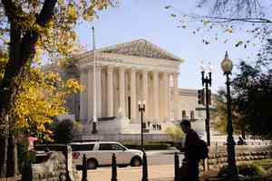 最高法院將審理特朗普邊境勸返庇護政策案件