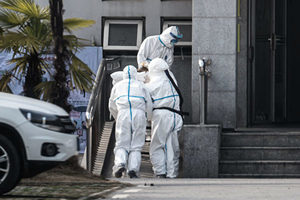 武漢14名醫護人員被感染發生在華中科大
