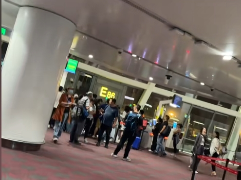 吉祥航空飛大阪航班連換3架飛機 延誤13小時