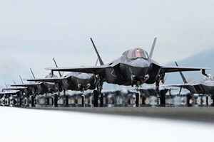 美向日本增派F-35隱形戰機 應對中共威脅