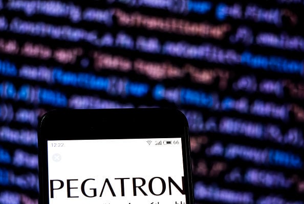 生產iPhone的電子大廠和碩（Pegatron）將在6月轉移供應鏈，前往印尼設廠。（SOPA Images/Getty Images）