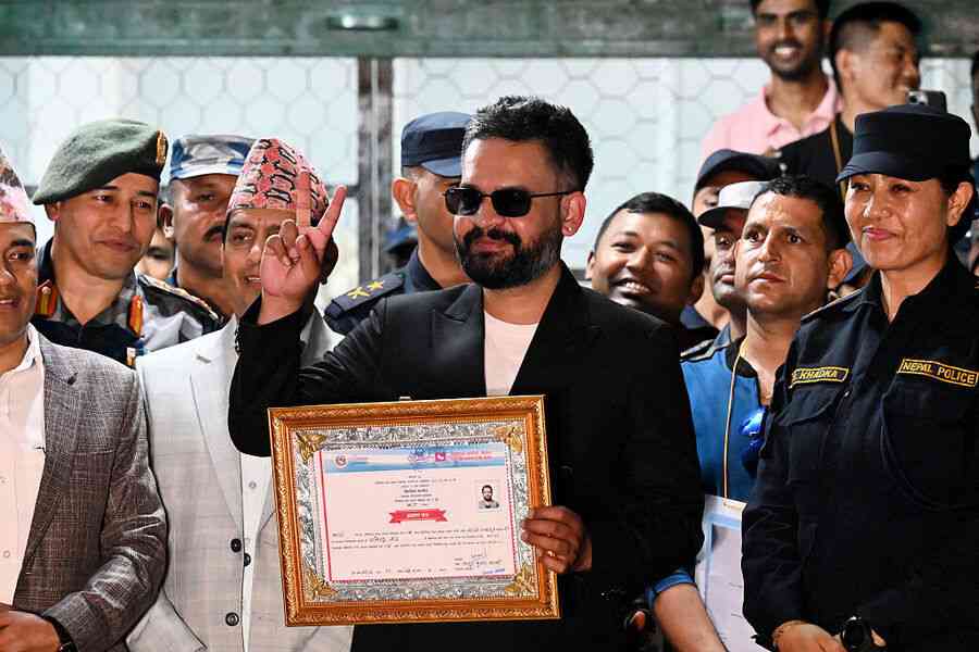 尼泊爾大選 改革派新政黨獲壓倒性勝利