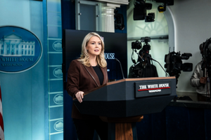 白宮新聞發言人萊維特姪子的母親被ICE逮捕