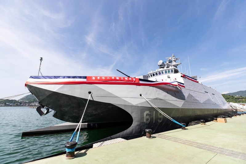 台灣海軍首艘沱江級艦「塔江軍艦」兼具強大打擊火力及高機動性。（軍聞社提供）