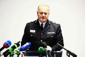 英猶太教堂襲擊案 警方誤擊導致一死一傷