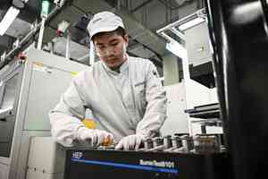 前IMF經濟學家預計中國經濟增長將降至2%