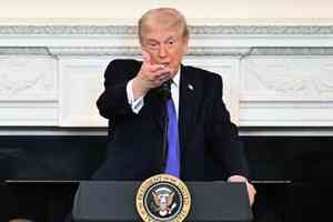 特朗普：考慮對伊朗進行有限軍事打擊