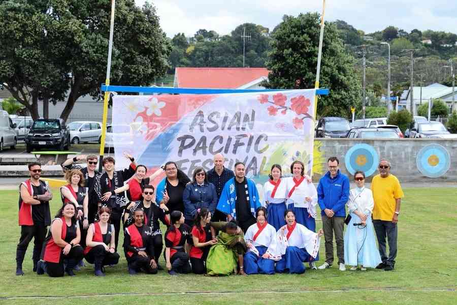 紐西蘭旺加努伊首屆亞太節登場 法輪功受歡迎
