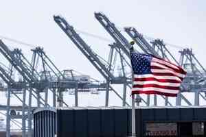 美海關：特朗普新關稅收入已達兩千億美元