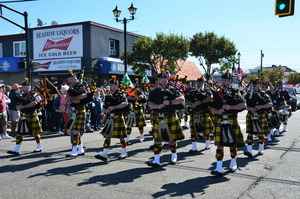 哥倫布日遊行 新澤西州小鎮弘揚傳統文化