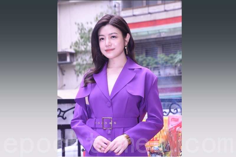 與陳曉離婚一年 陳妍希拿兩人定情作說笑