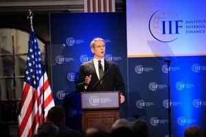 貝森特:美中需各自降關稅 才能啟動貿易談判