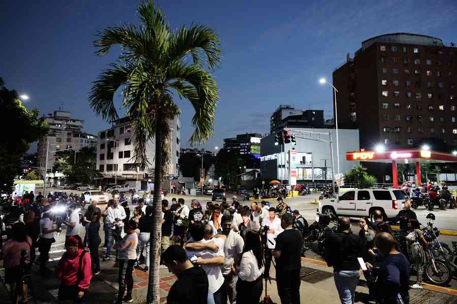 特朗普稱委內瑞拉應美國要求 開始釋放政治犯