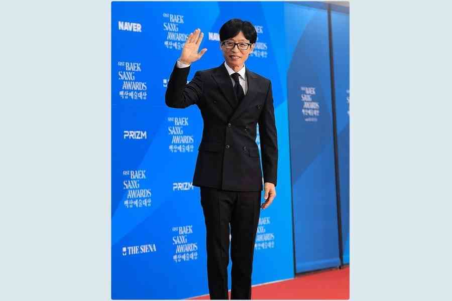 劉在錫每晚10點就寢 哄女兒睡自己先睡著