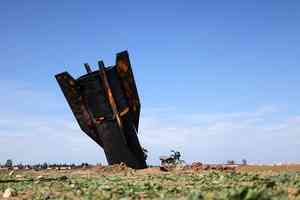 中共玩火？伊朗滿載軍用品船隻離開中國港口