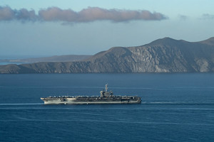 沈舟：美軍宣佈部署羅斯福號航母回應中共